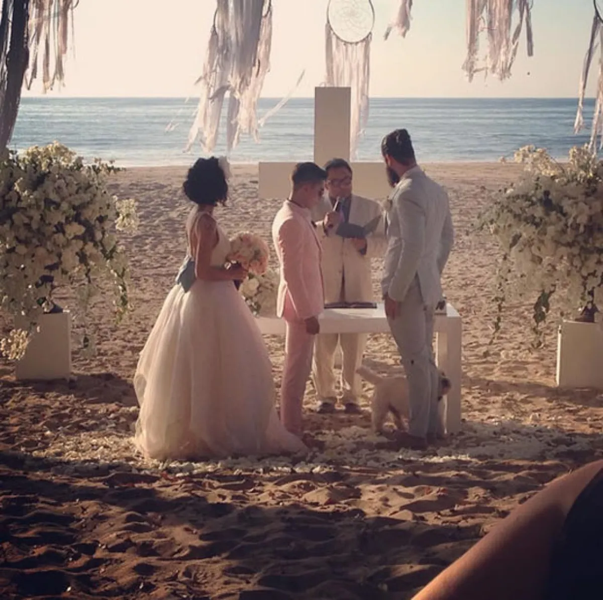 Sergio acompañó a Bárbara y a Kenneth en el altar.