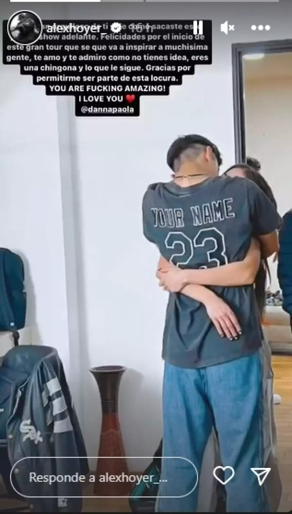 alex-hoyer-danna-paola