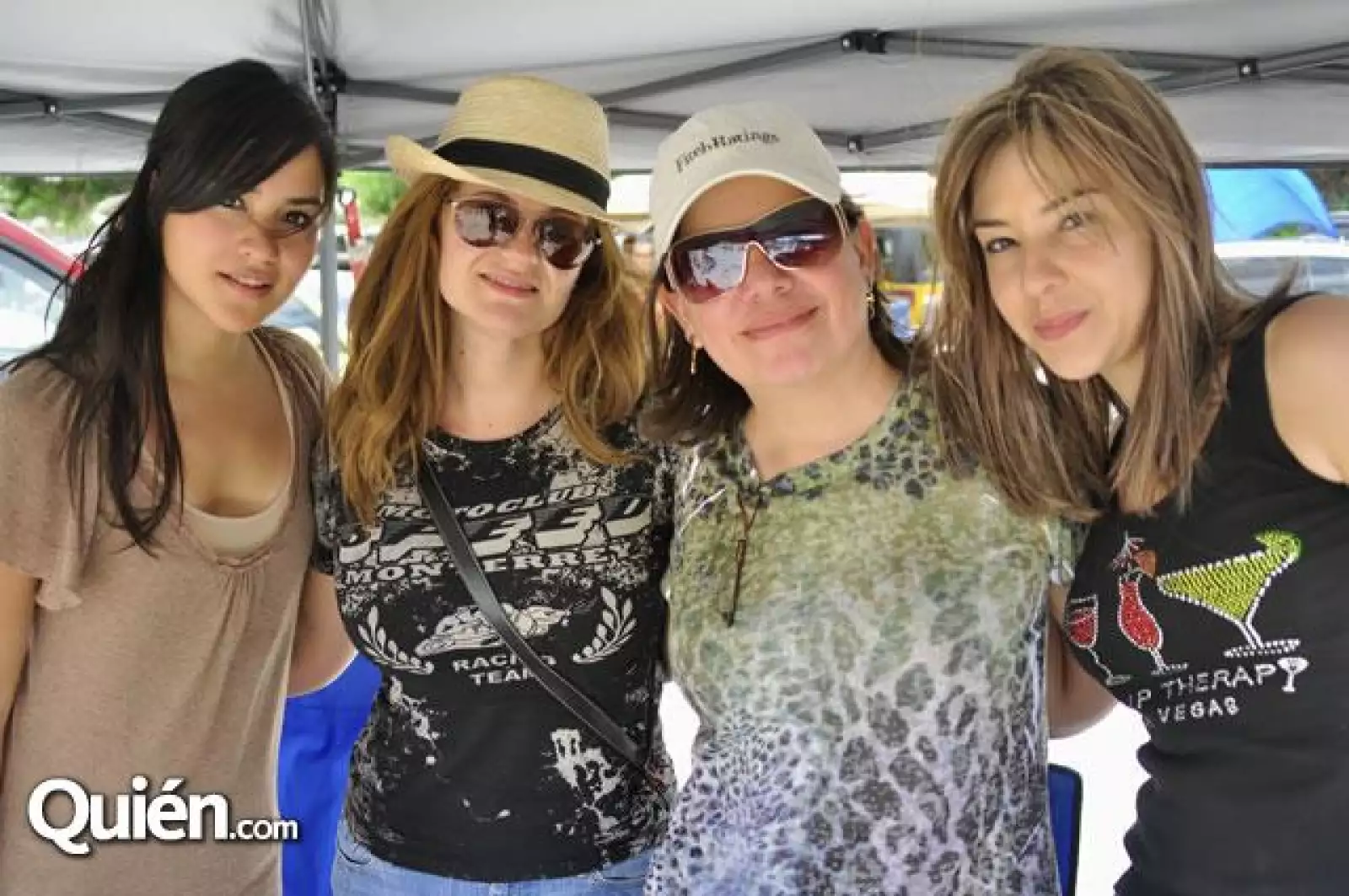 Scarlett Avila,Elva Lozano,Rossana Leal y Nancy Garza