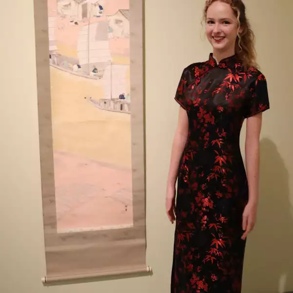 GALA MUSEO KALUZ POR DIOR