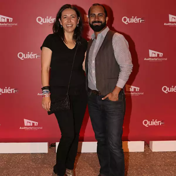 Laura Manzo,David Maza