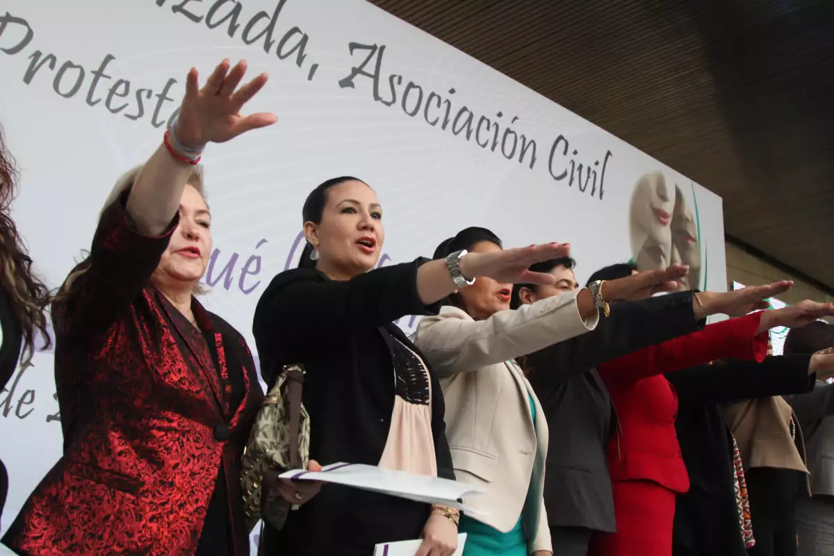 A pesar de las recomendaciones del INE, en los estados los partidos no postularon a muchas mujeres