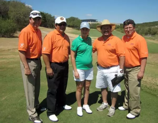 Aunque Lorena está retirada del golf, sigue siendo reconocida por el gremio.