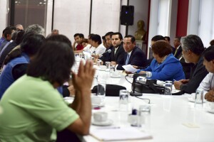 En medio de protestas por la reforma educativa, Mexicanos Primero ganó un amparo para invalidar negociaciones pasadas.