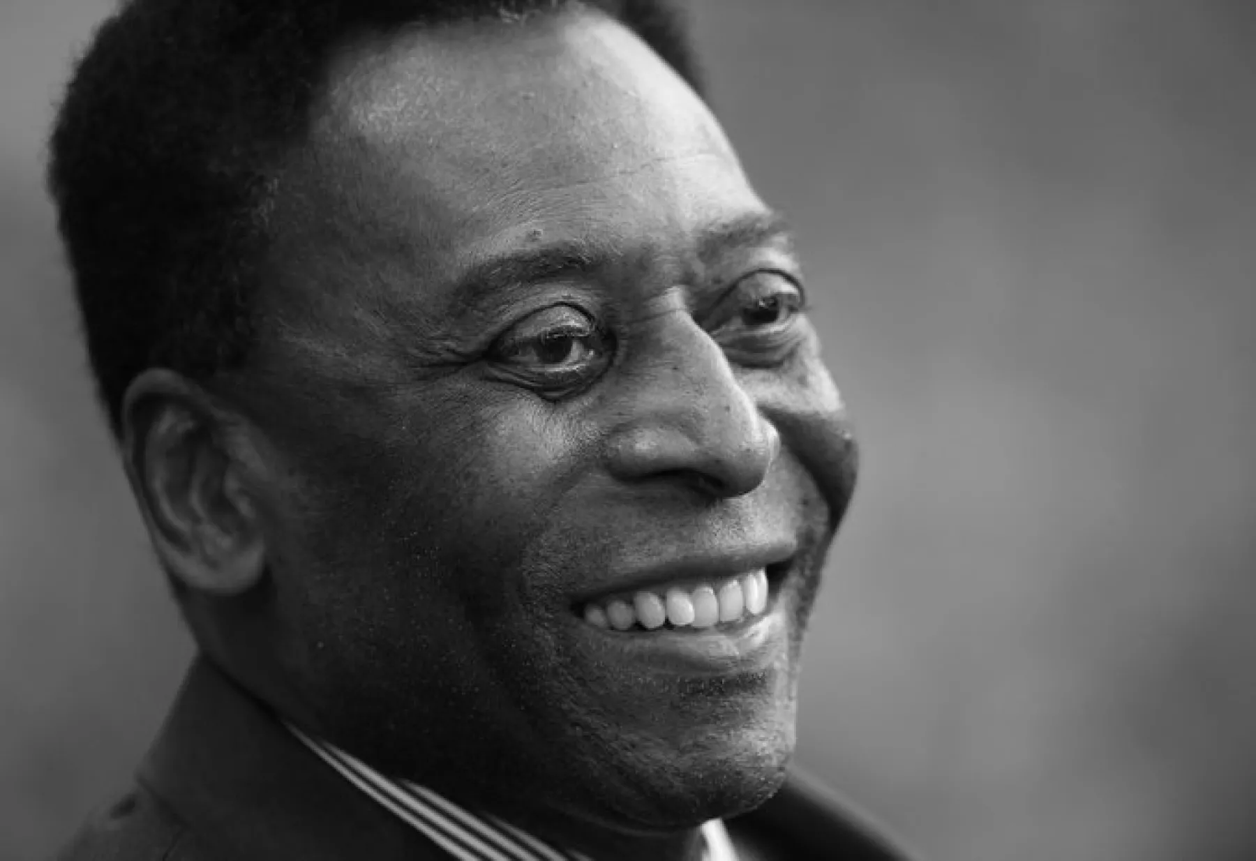 reacciones-futbol-muerte-pele.jpg