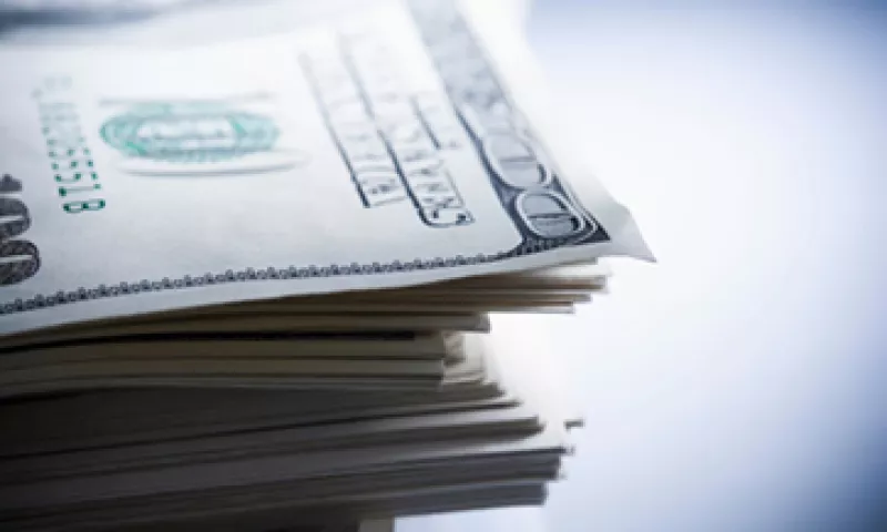 El tipo de cambio podría fluctuar en en un rango de entre 13.06 y 13.22 pesos, de acuerdo con analistas. (Foto: Getty Images)