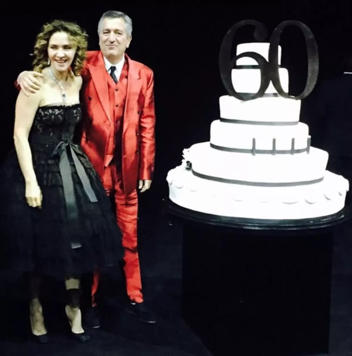 Pese a especulaciones sobre su separación Angélica aún asistió al cumpleaños número 60 de Jorge.