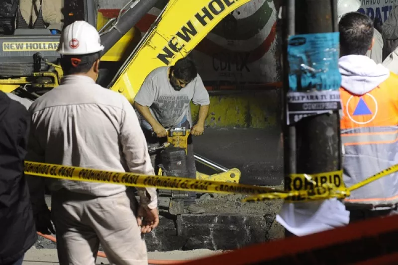 Ducto de Pemex intervenido por tomas clandestinas