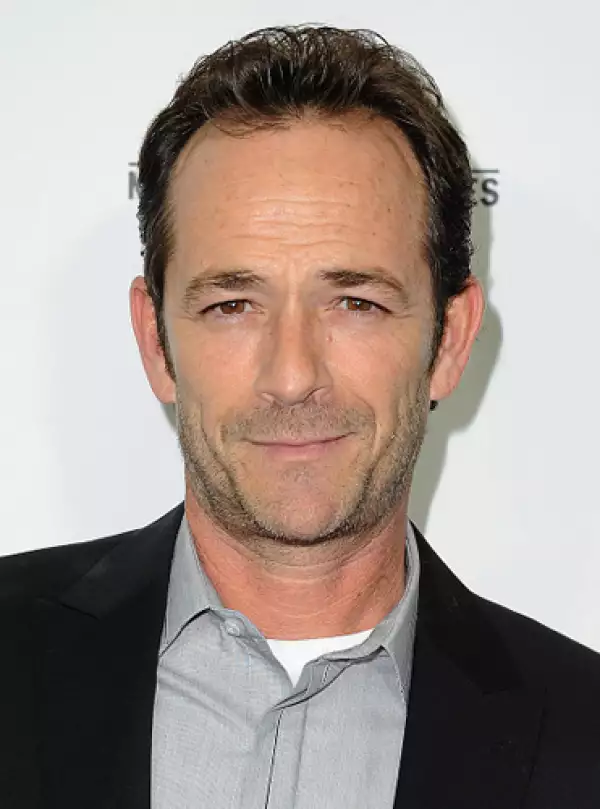 Luke Perry era Dylan McKay.