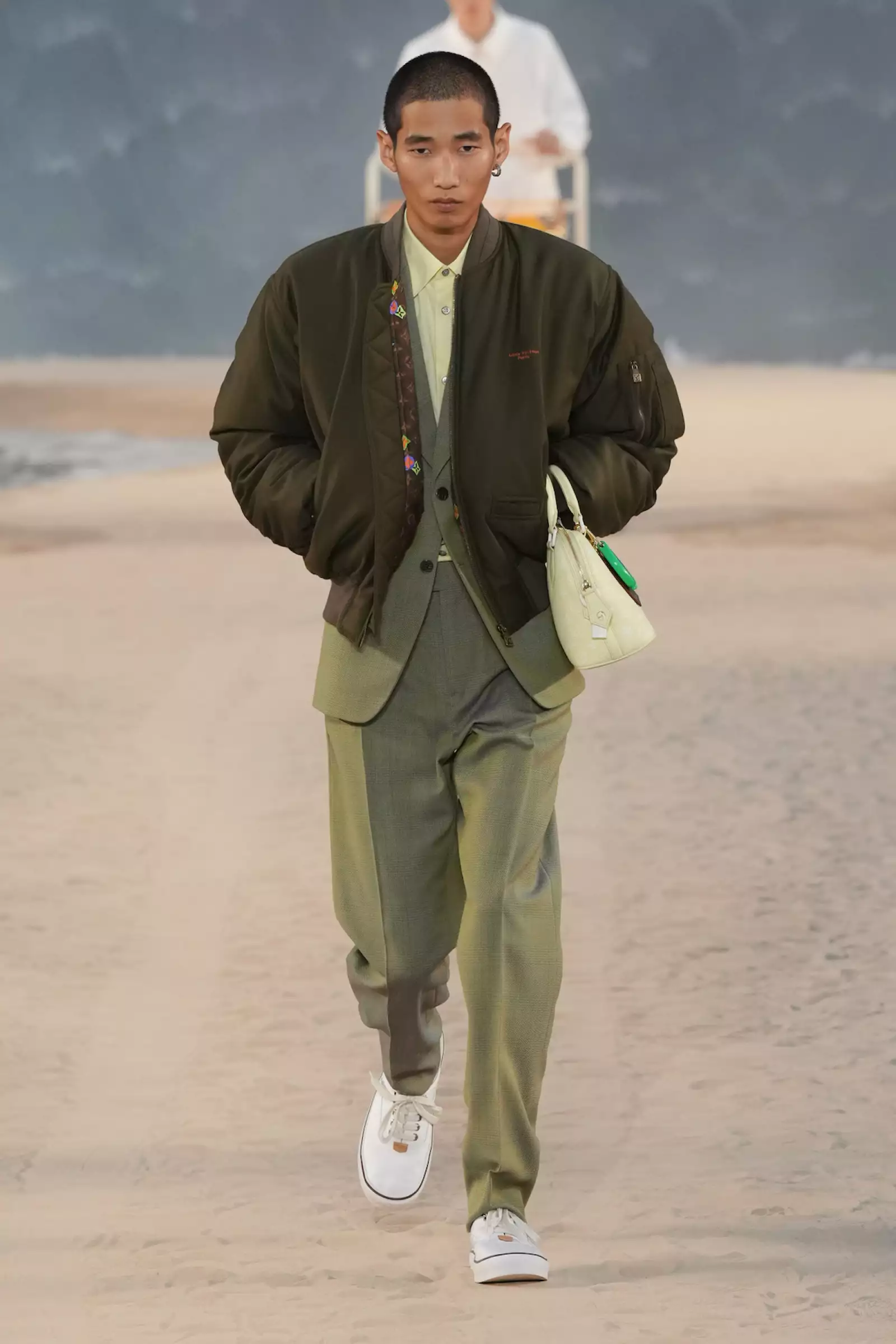 Vuitton m S27 036.jpg