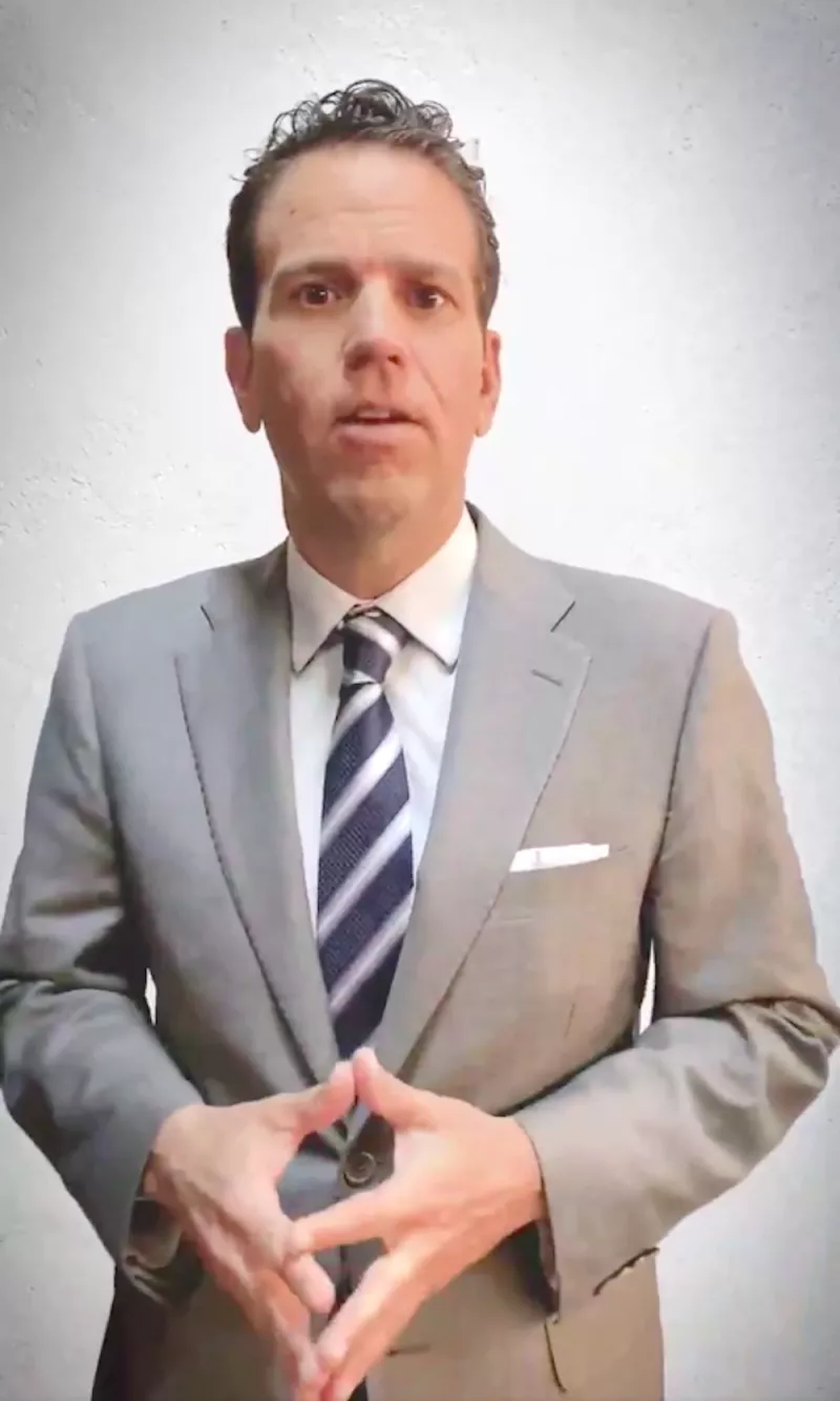 carlos-loret.jpg