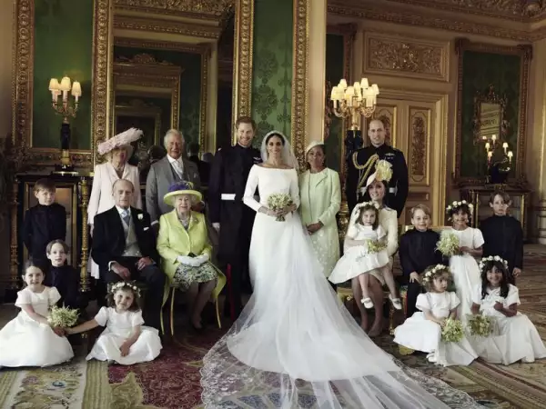 prince-harry-meghan-markle-portrait-1-1526913432