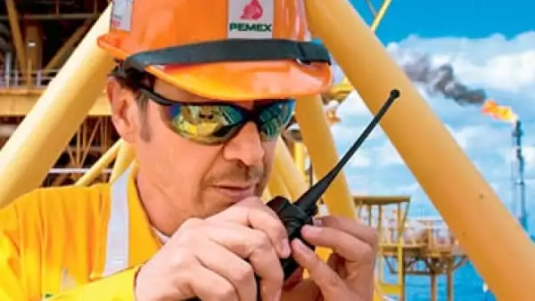 Trabajadores-de-Pemex-09