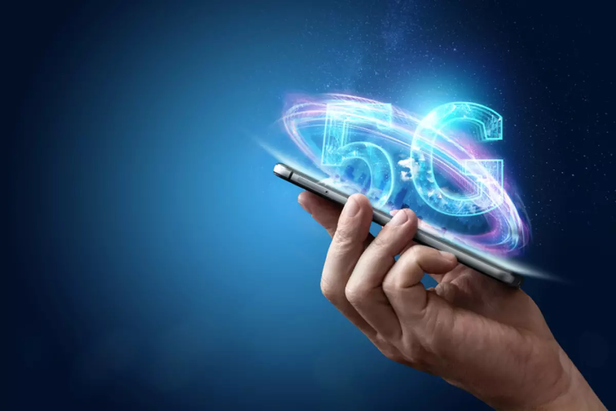 Verizon, Sprint, T-Mobile y AT&T, prometieron no utilizar componentes tales como chips provenientes de Huawei u otras empresas chinas. 
