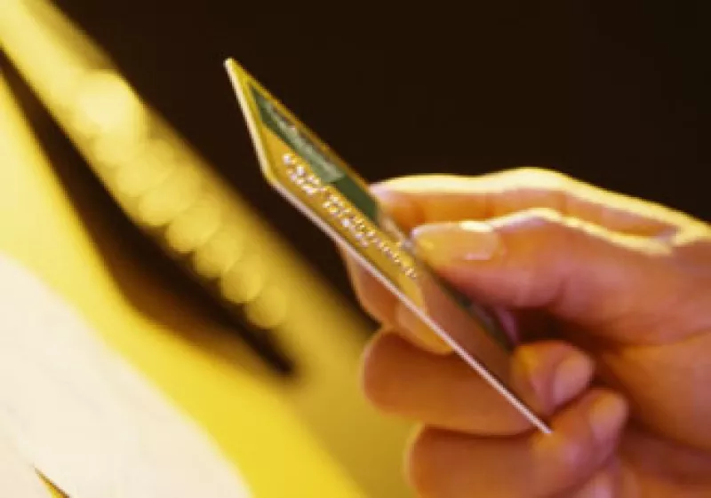 El Banco de México aplicará a partir del 21 de agosto las nuevas restricciones al cobro de comisiones bancarias. (Foto: Jupiter Images)