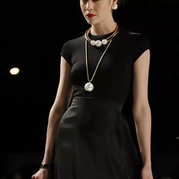 Desfile colección visiones de Daniel Espinosa
