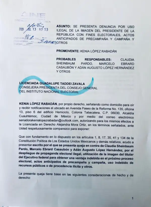 Queja de Kenia López