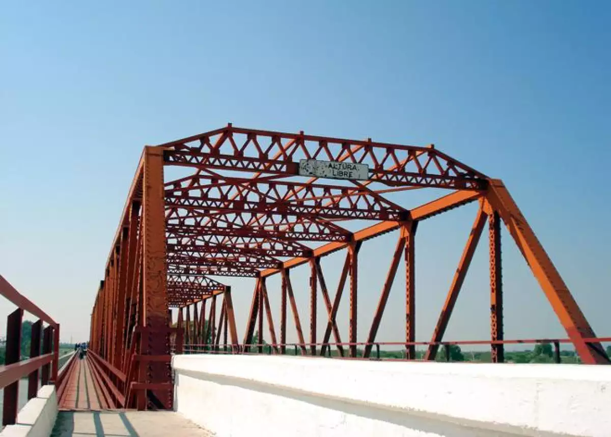 Puente R�o Nazas