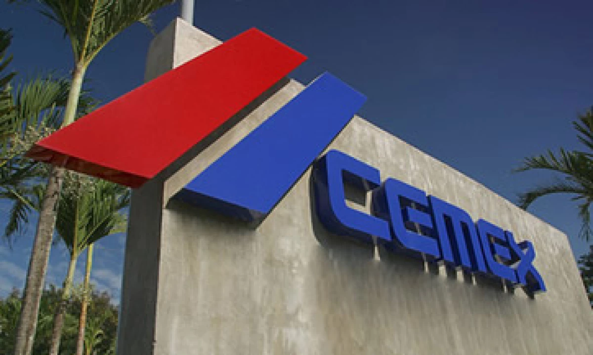 Cemex avanza en su lucha por salir a flote de la desaceleración económica global. (Foto tomada de cemex.com)