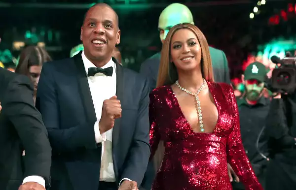 The 59th GRAMMY Awards - Roaming Show