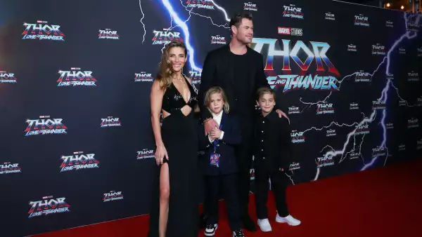 elsa-pataky-chris-hemsworth-sasha-tristan