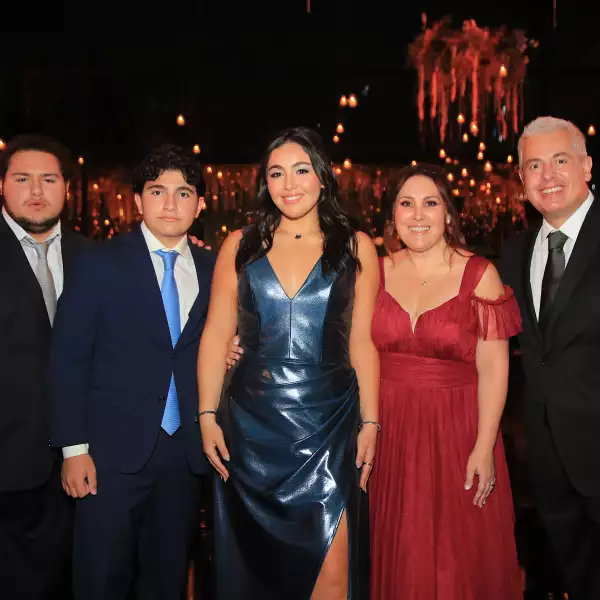 Familia Peralta Haua