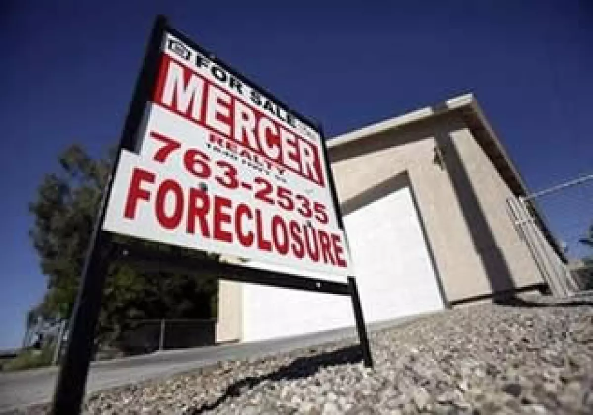 Una de cada 75 familias cayó en morosidad en su crédito inmobiliario en 2009. (Foto: Reuters)