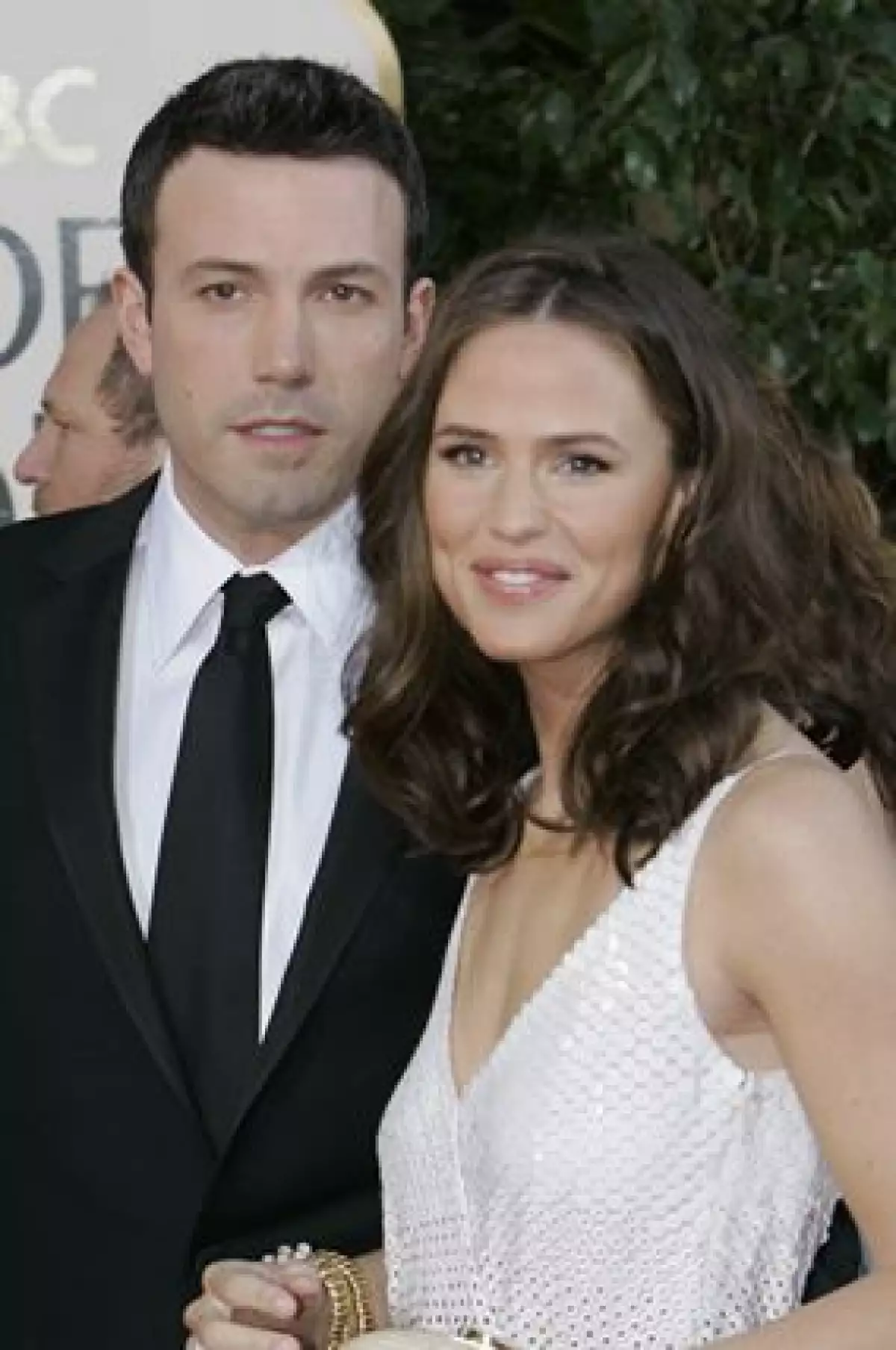 Ben Affleck y Jennifer Garner estaban en diferentes relaciones cuando se conocieron en el set de Daredevil. Ben con Jennifer Lopez y Jen casada con Scott Foley. En 2005 se casaron y son padres de Violet.