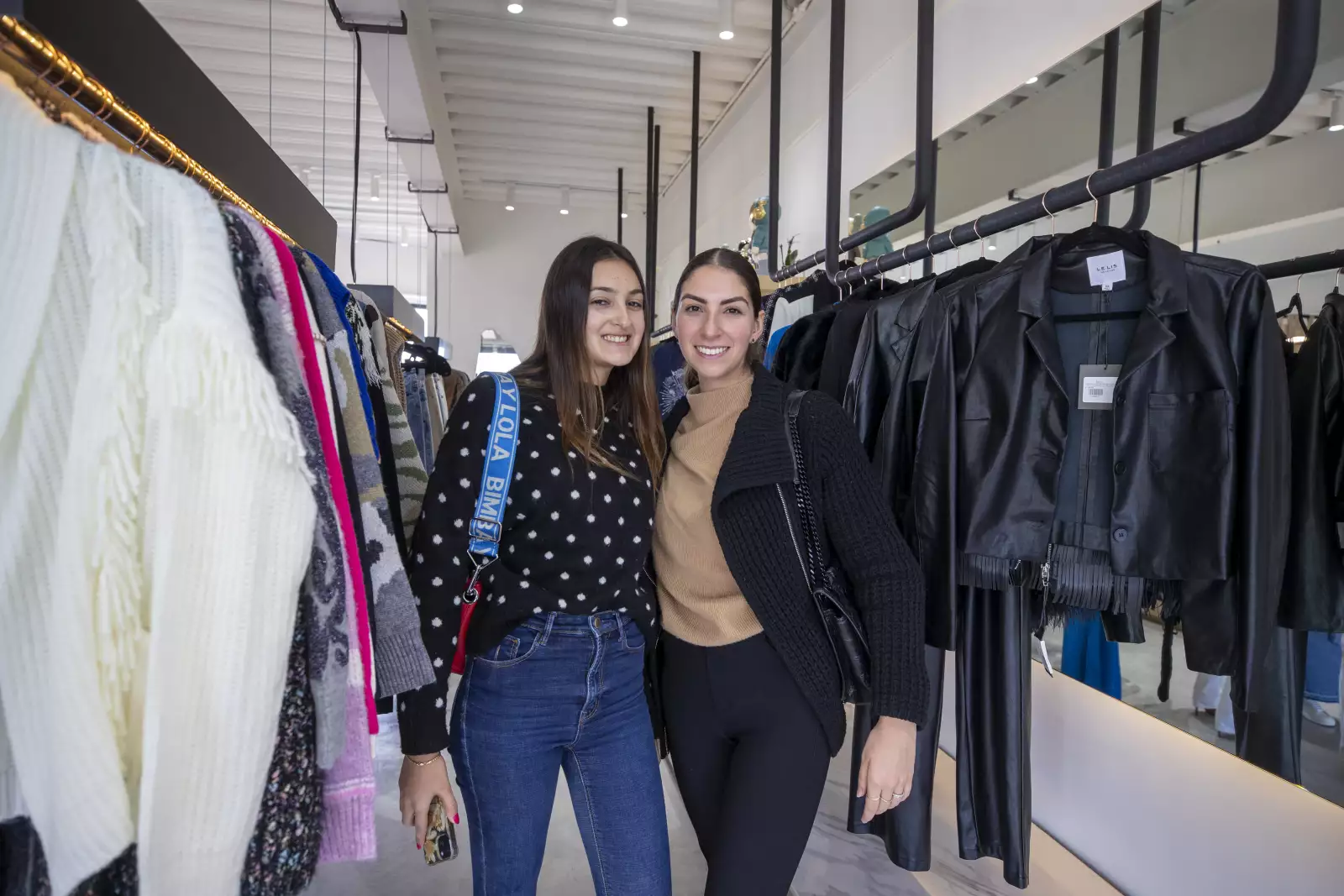 THE FIND, ARCOS BOSQUES