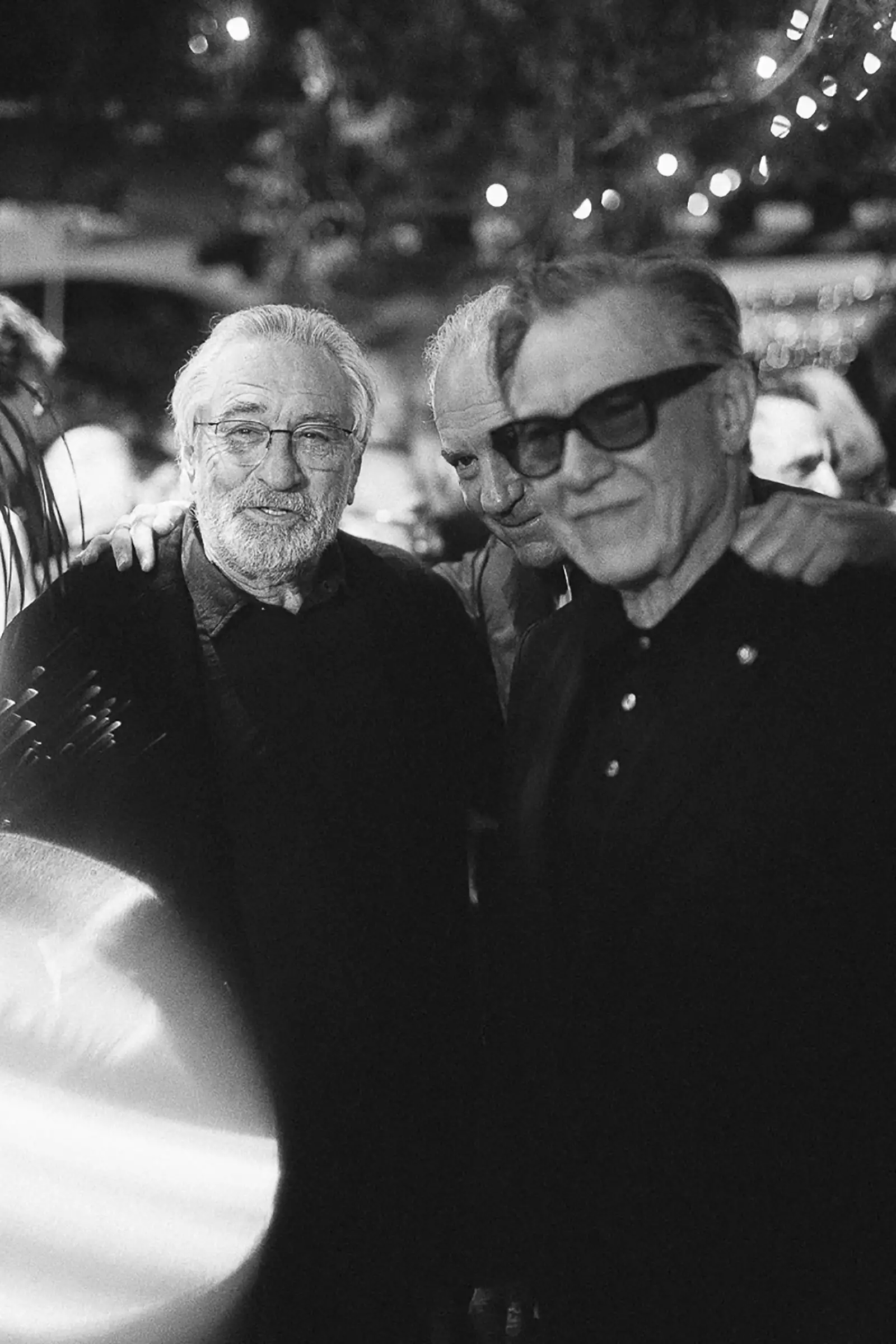 49_Robert_DE_NIRO_Harvey_KEITEL_CHANEL_Charles_FINCH_PreOscarsDinner_2020_LD.jpg