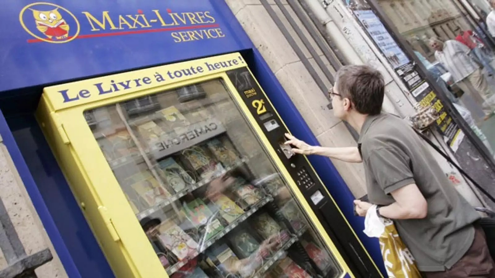 maxi livres vendind machine