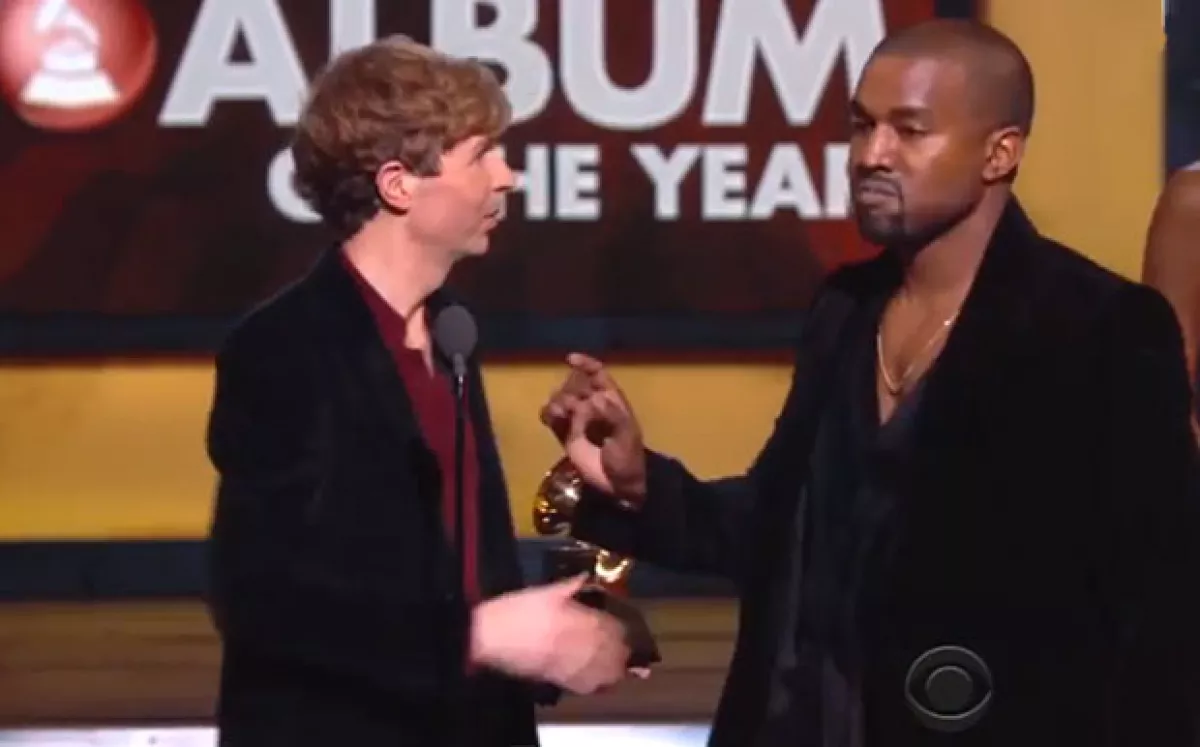 Kanye estuvo a punto de interrumpir el discurso de Beck en los Grammy.