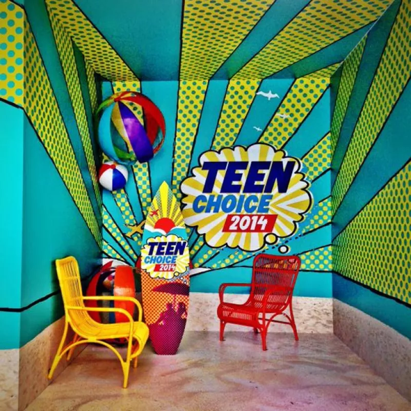 Angelina Jolie, Chris Hemsworth, Jennnifer Lawrence y Katy Perry son algunas de las celebridades que podrían llevarse a casa una tabla de surf por sus performances.