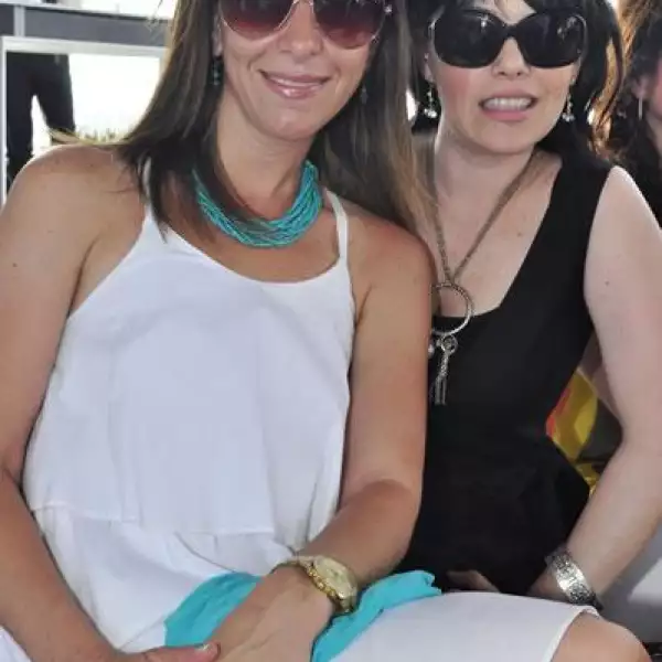 Claudia Menado y Regina Araiza