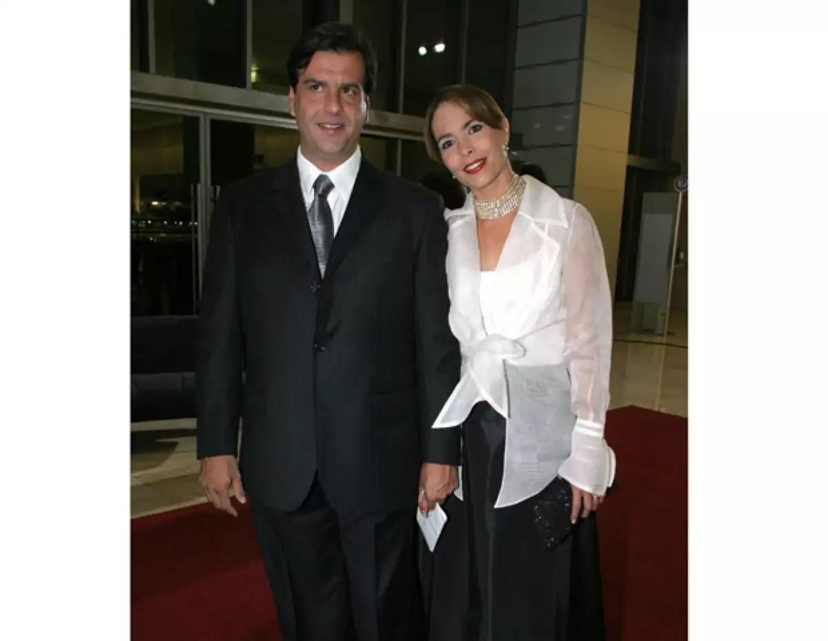 Mariana estaba casada con el "Pirru" con quien tuvo dos hijos.