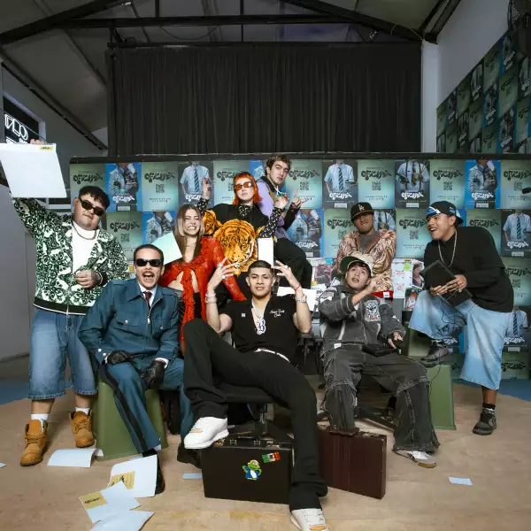 Grabando en la oficina