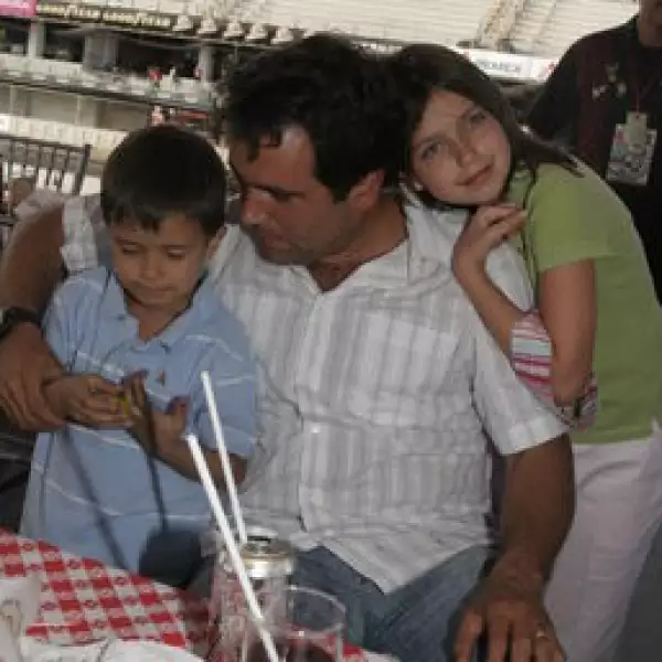 Juan Pablo Zinser, Alberto Zinser, ALexia Zinser