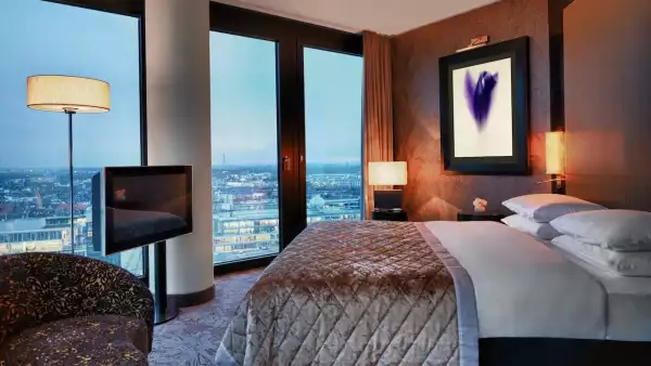 La suite presidencial donde se hospedarán Harry y Meghan en el Hyatt Regency en Dusseldorf