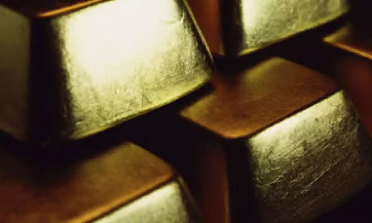 El oro se encamina a su mayor avance mensual desde abril ante las preocupaciones por la eurozona y las negociaciones en EU. (Foto: Photos to Go)