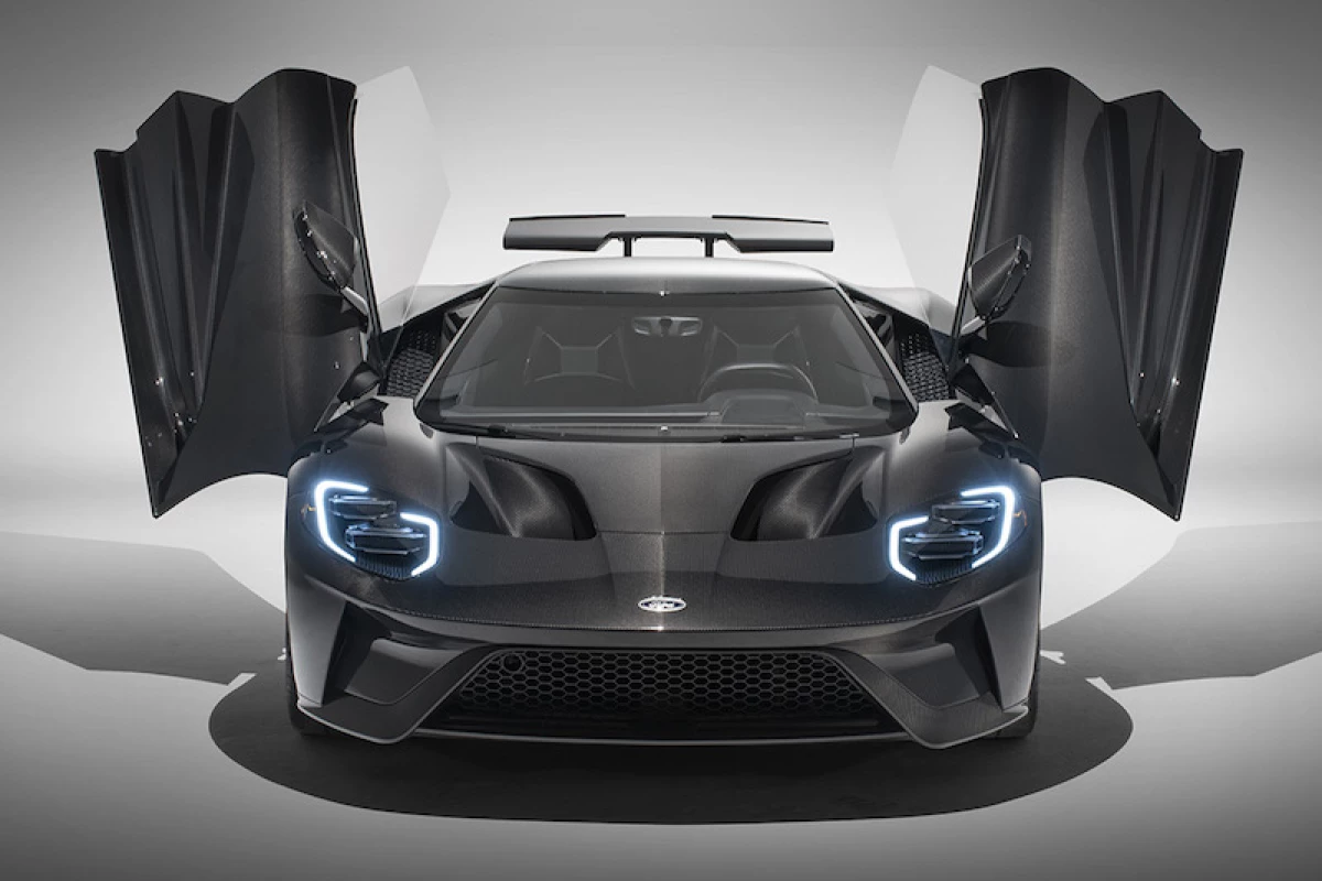 2020 Ford GT Liquid Carbon