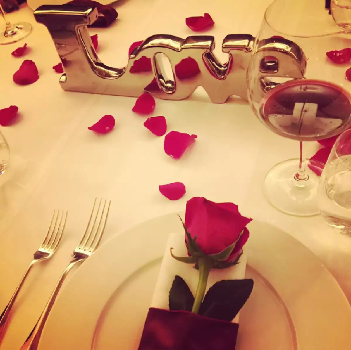 La cena entre amigos de Salma.