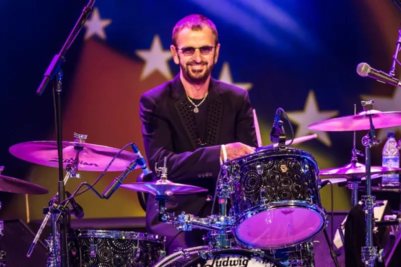 El músico británico Ringo Starr, visitará Latinoamérica en octubre y noviembre próximos, gira que incluye tres presentaciones en México.