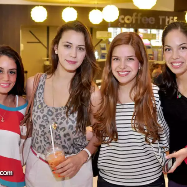 Ale Sanz, Karla Quintanilla, Paty Garza Fox y Lorena Garza Fox