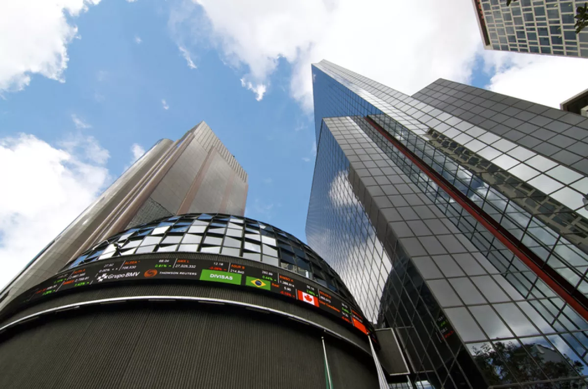 Bolsa Mexicana retrocede tras eleccón