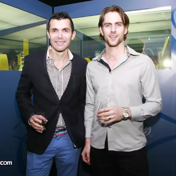 Lorenzo Ruiz,Jan David Fries