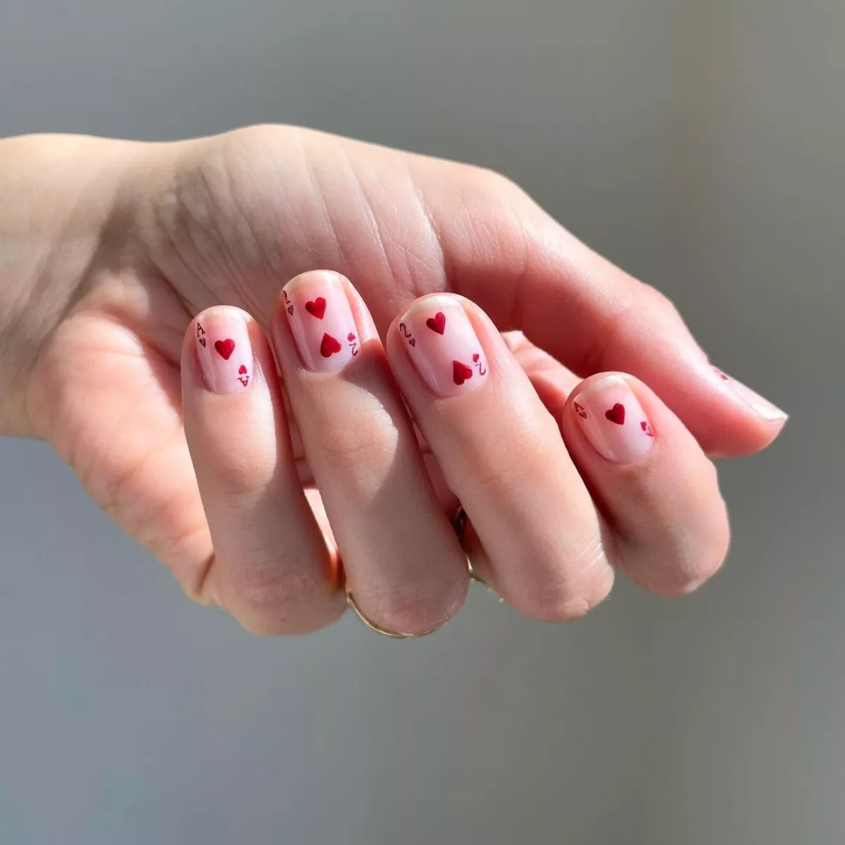 uñas-san-valentin.jpg