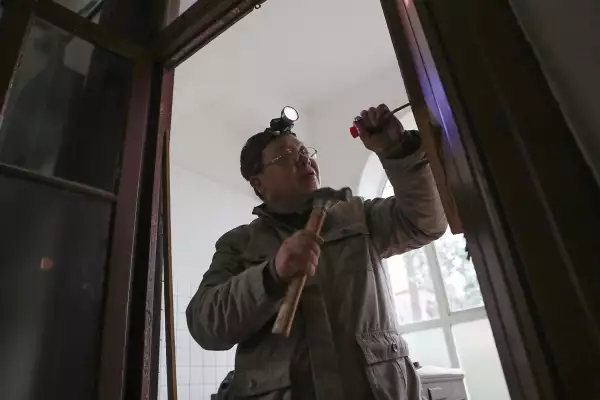 Carpintero en China