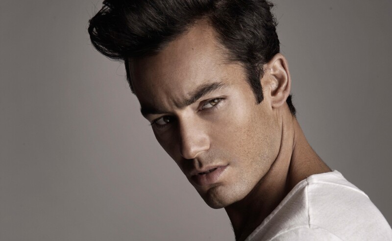 Aaron Díaz