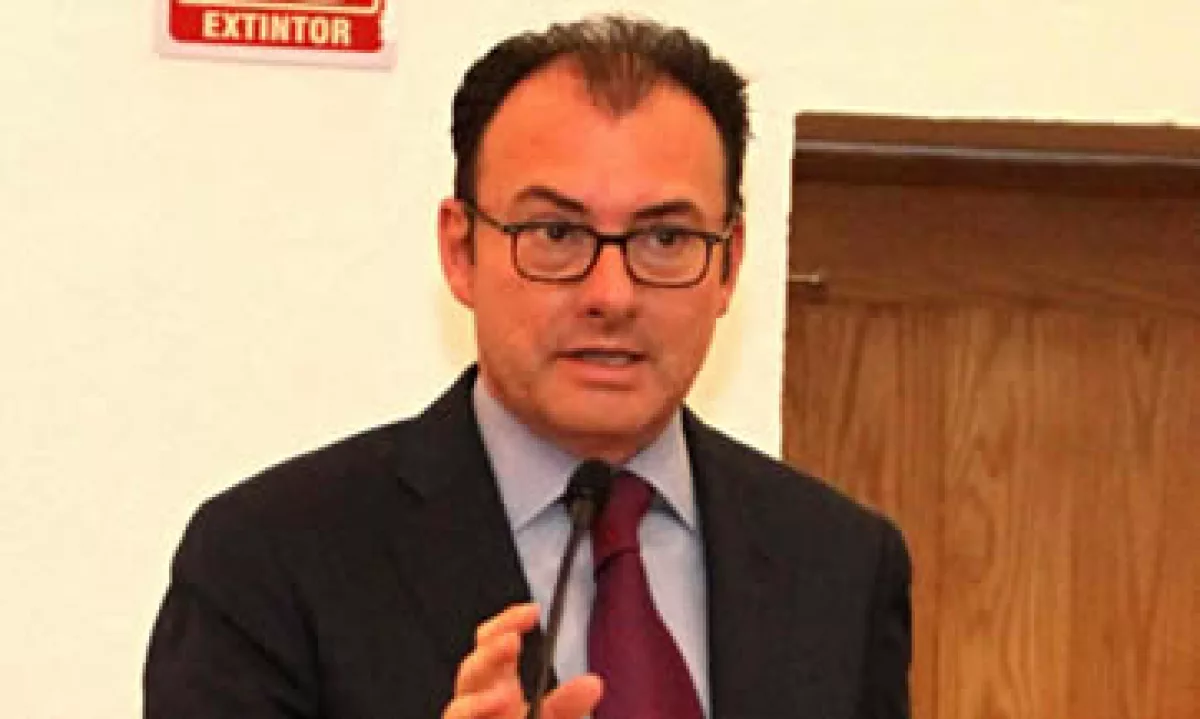 El mercado de divisas funciona bien y ordenado, dijo Videgaray. (Foto: Notimex )