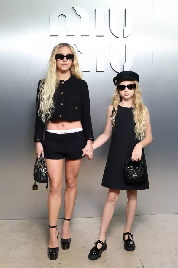 Miu Miu: Photocall - Paris Fashion Week - Womenswear S/S 2024